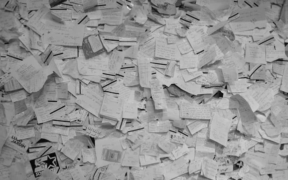 Navigating the Data Blind Spot in AI-Generated Reporting